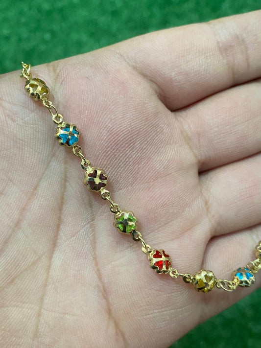 Collar de cristales multicolor de cobre en baño en oro