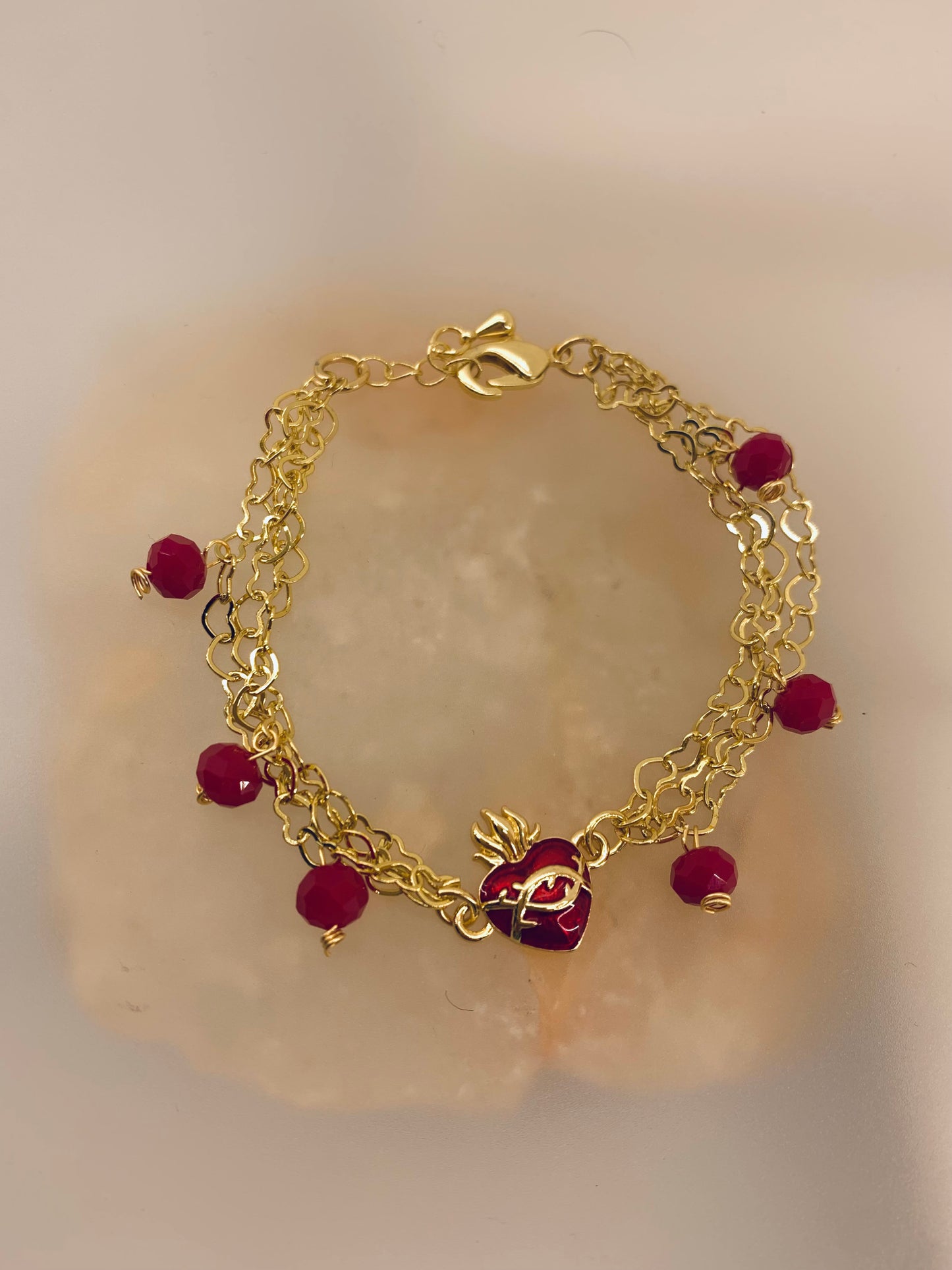 Pulsera hecha a mano Corazón de Jesús